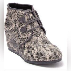 NIB Toms Kala Leather Snakeskin Print Wedge Bootie Size 8.5